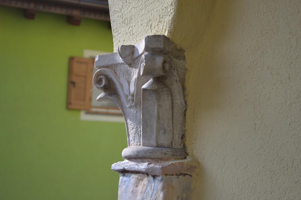B&B La Tana Dell'Orso - Die Baerenhoehle Кастелло-ди-Фьемме Экстерьер фото